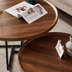 Set di 2 tavolini da caffè rotondi impilabili marroni – Gambe in metallo, piano in legno, stile moderno di metà secolo