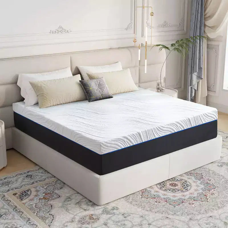 Materasso in memory foam lavorato a maglia bianco, media rigidità, matrimoniale/piazza e mezzo/queen/king