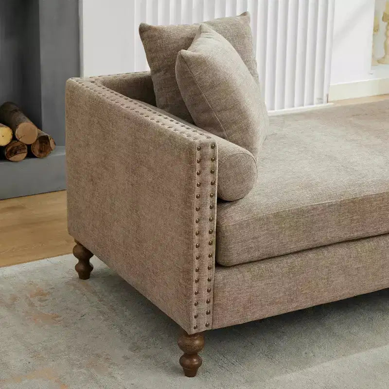 Chaise longue in ciniglia beige/grigio/tortora con bordo borchiato, 2 posti