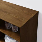 Credenza marrone scanalata a 2 ante, stile Mid-Century, assemblaggio 1 persona
