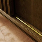 Credenza marrone scanalata a 2 ante, stile Mid-Century, assemblaggio 1 persona